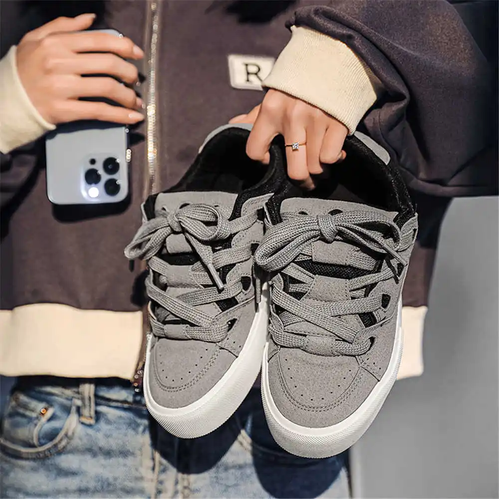 Luxury Lifestyle Dress - กับ Lacing Hiphop ผู้หญิงรองเท้าสเก็ตบอร์ดวอลเลย์บอลรองเท้าผ้าใบสําหรับสตรี Beige Boot