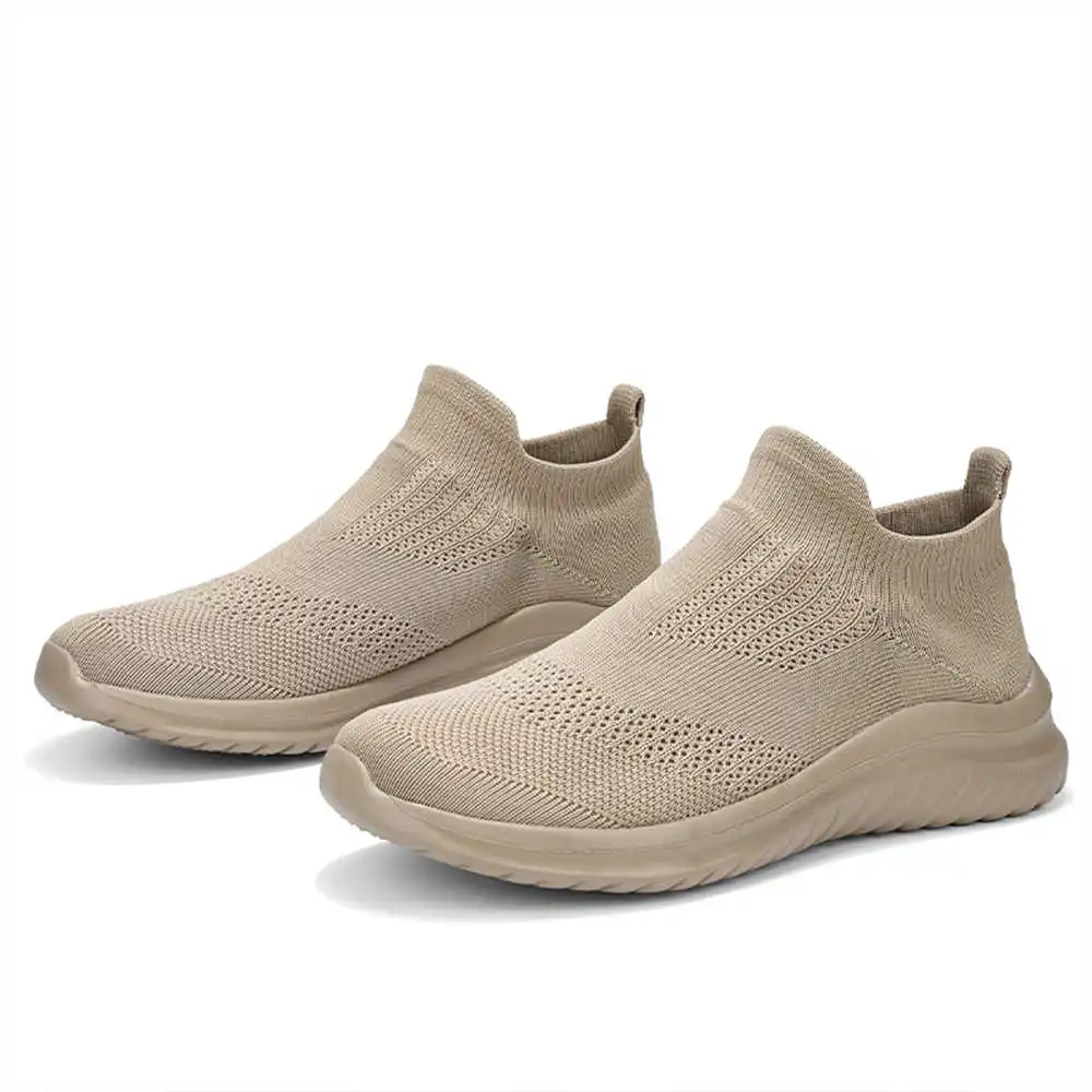 Beige Soft ใหม่รองเท้าเทนนิส M - Luxury Lifestyle Dress บทวิจารณ์และราคา